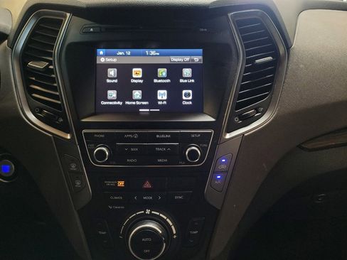 Used 2017 Hyundai Santa Fe Sport image 25