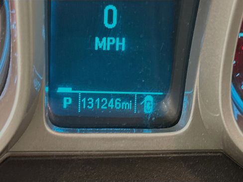 Used 2013 Chevrolet Camaro LS RWD image 19