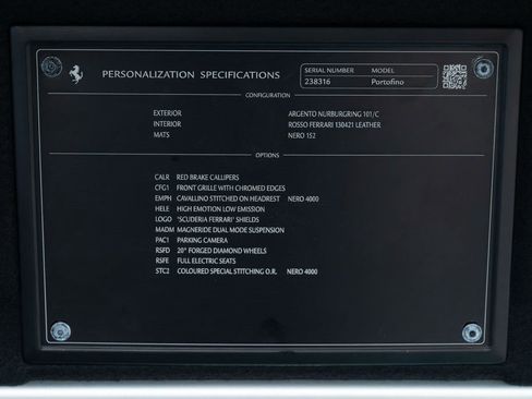 Used 2019 Ferrari Portofino image 27