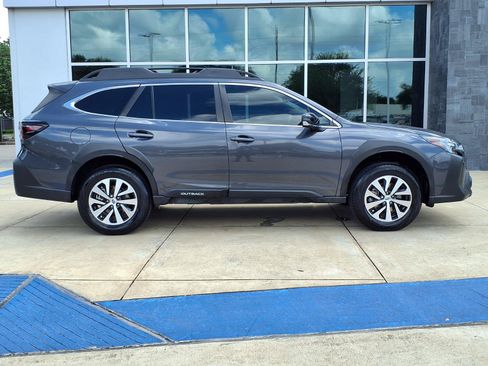 Certified 2024 Subaru Outback Premium AWD/4WD image 26