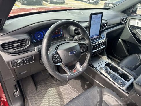 Used 2024 Ford Explorer ST w/ Equipment Group 401A AWD/4WD image 18