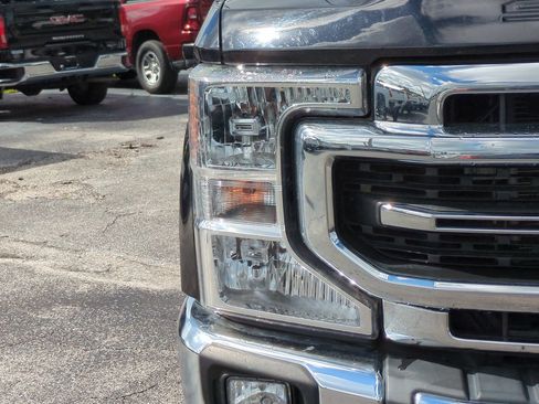 Certified 2021 Ford F250 Lariat w/ Lariat Value Package AWD/4WD image 10