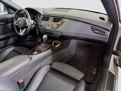 Used 2011 BMW Z4 sDrive30i RWD image 30