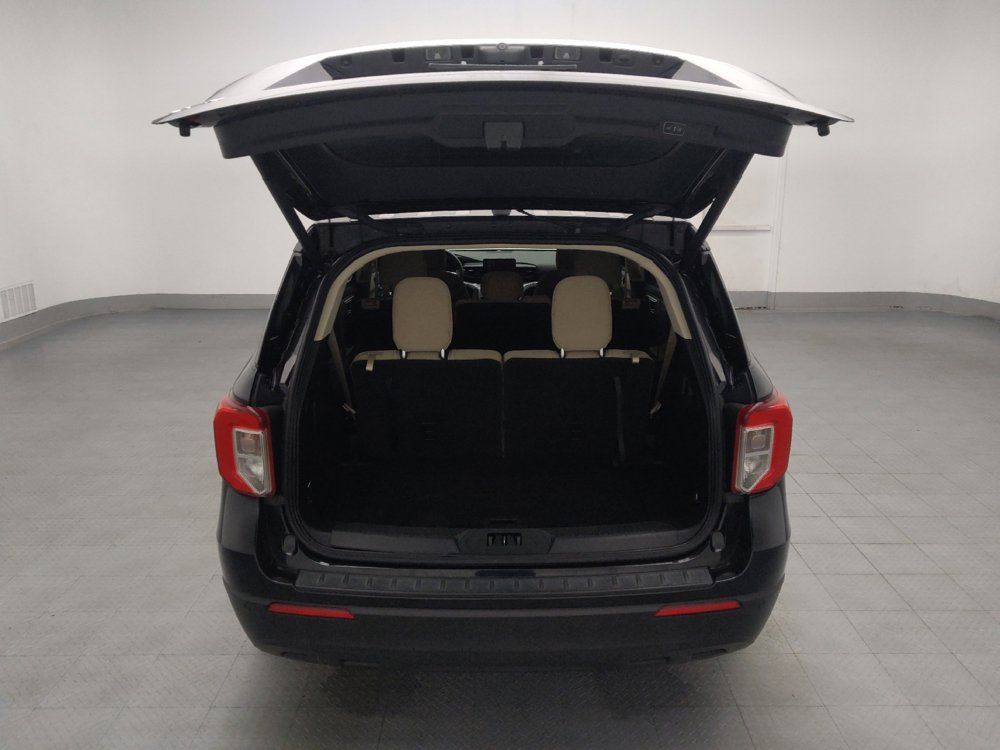 Used 2024 Ford Explorer XLT RWD image 29