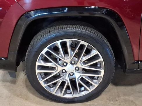 Used 2022 Jeep Compass Limited w/ Elite Group AWD/4WD image 10