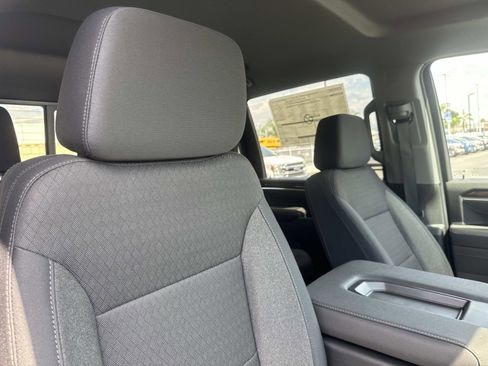 New 2025 GMC Sierra 2500 SLE w/ SLE Value Package; image 26