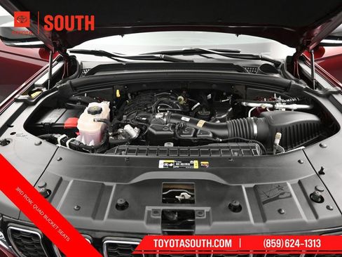 Used 2023 Jeep Grand Cherokee L Limited AWD/4WD image 35