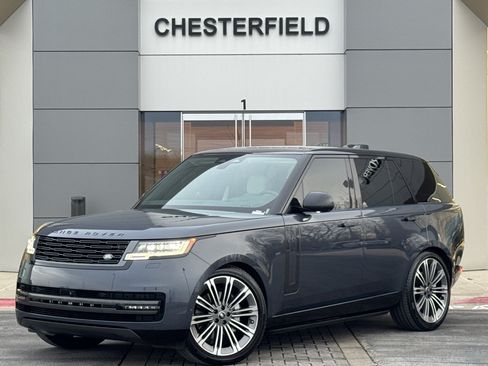 Certified 2025 Land Rover Range Rover SE AWD/4WD image 1
