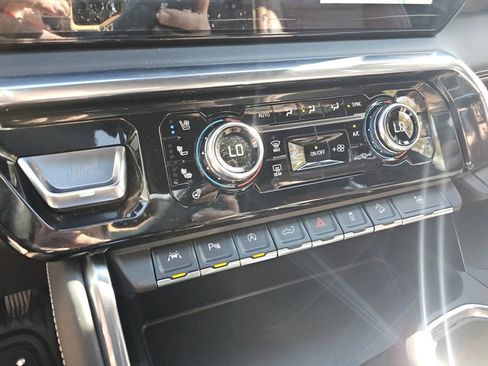 Certified 2023 GMC Sierra 1500 Denali Ultimate image 21