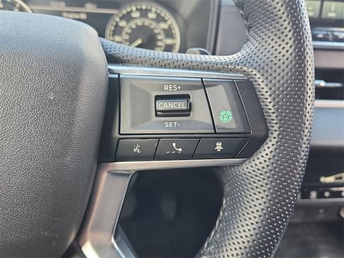 Used 2024 Mitsubishi Outlander SE image 23