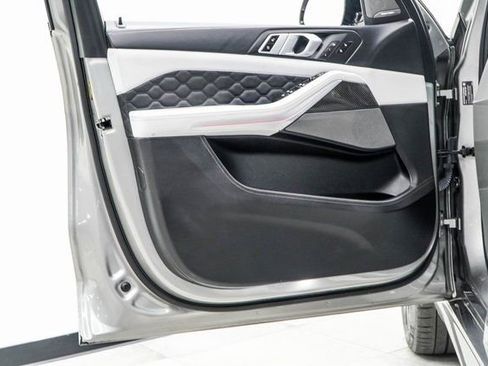 Used 2021 BMW X5 M w/ Executive Package image 44