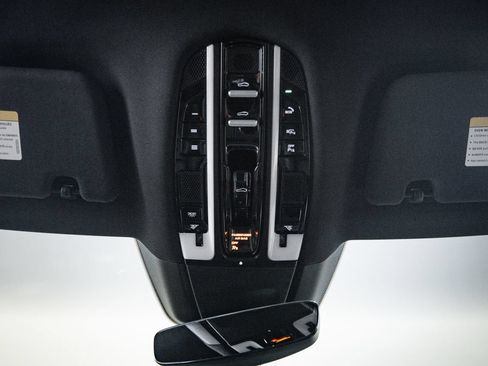 Certified 2023 Porsche Panamera image 20