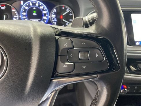 Used 2024 Buick Enclave Premium FWD image 33