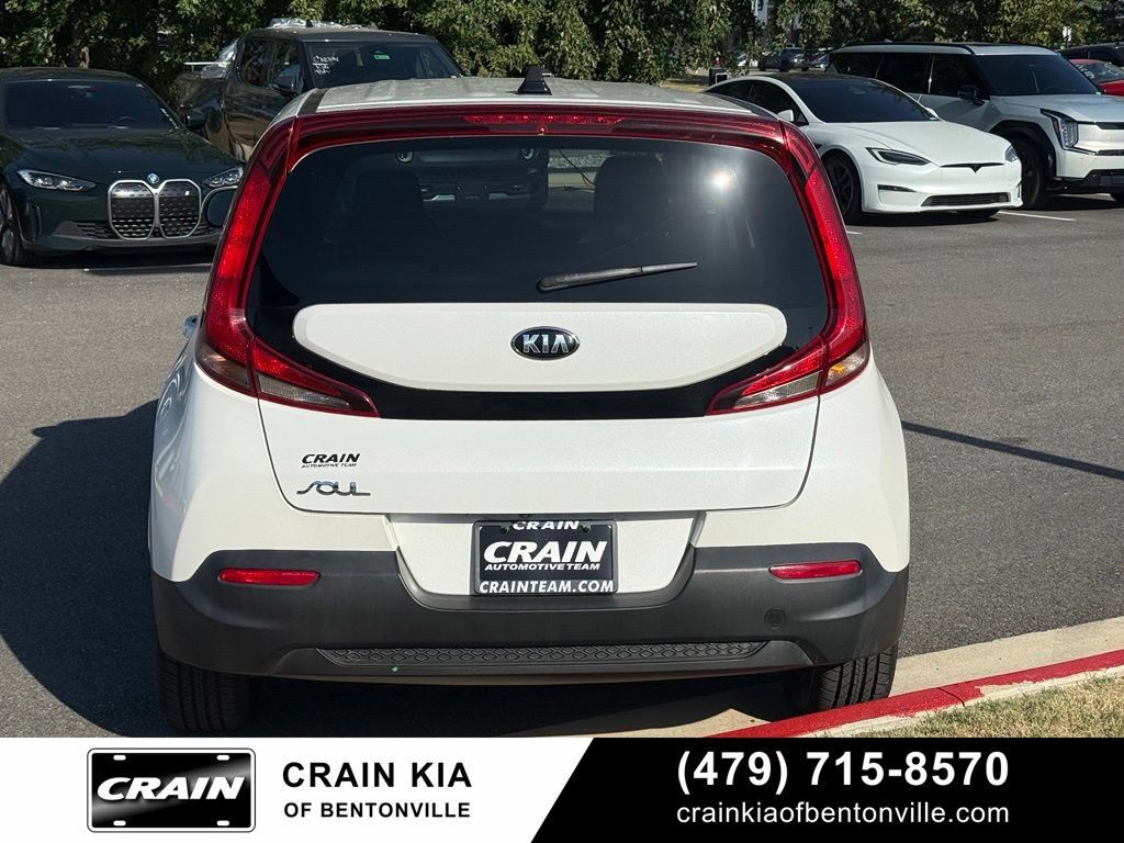 Used 2020 Kia Soul LX FWD image 6