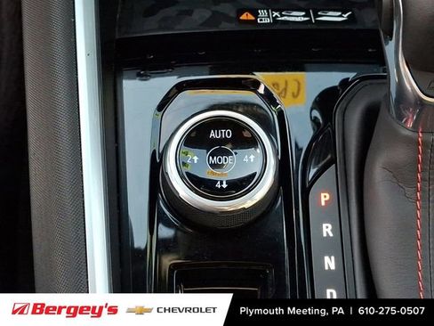 Used 2023 Chevrolet Colorado Z71 w/ Z71 Convenience Package 2 image 28