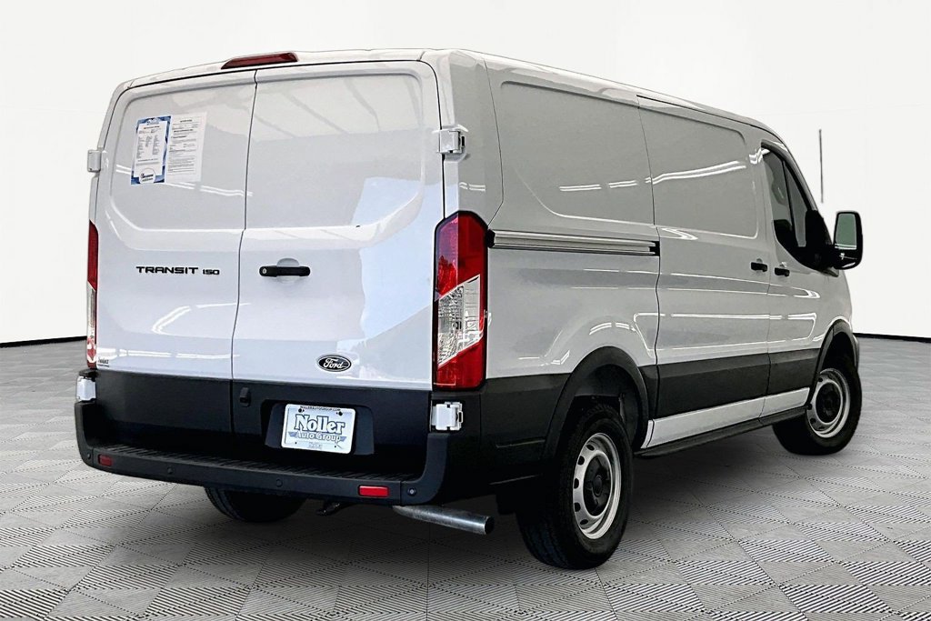 Used 2026 Ford Transit 150 Low Roof RWD image 2