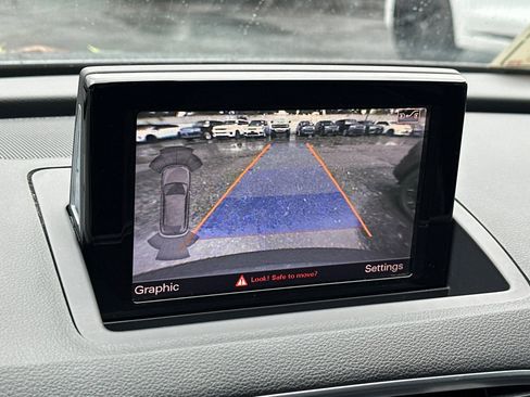 Used 2016 Audi Q3 2.0T Premium Plus w/ Technology Package image 21