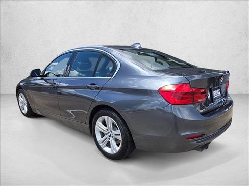 Used 2018 BMW 330i Sedan RWD image 7
