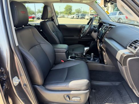 Used 2023 Toyota 4Runner TRD Pro AWD/4WD image 33
