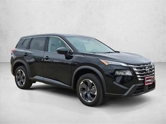 Used 2025 Nissan Rogue SV video 3