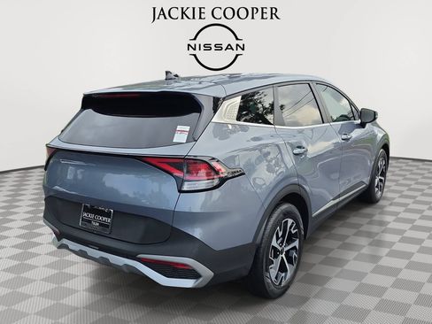 Used 2023 Kia Sportage EX FWD image 5