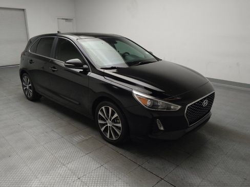 Used 2019 Hyundai Elantra GT w/ Style Package 02 FWD image 13