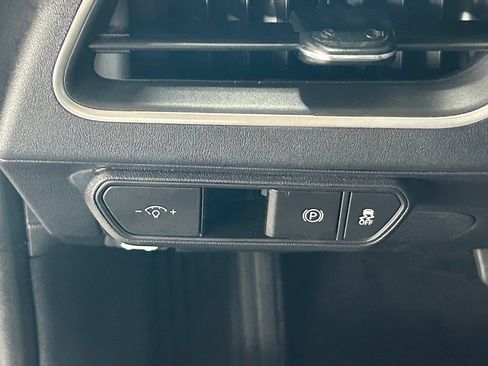Used 2025 Kia K4 FWD image 20