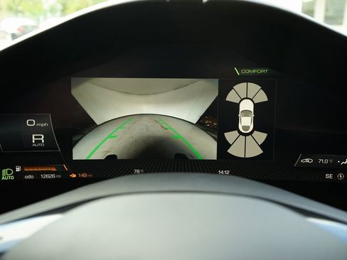 Used 2021 Ferrari Roma image 14