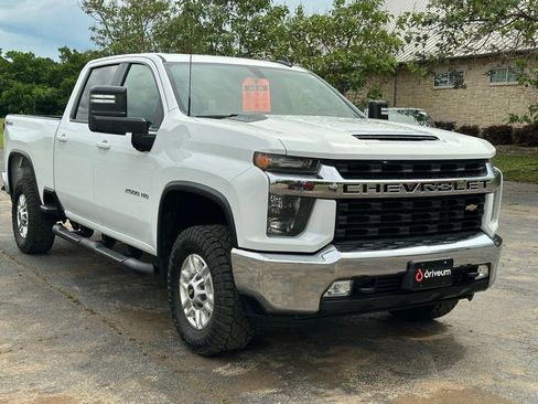 Used 2020 Chevrolet Silverado 2500 LT AWD/4WD image 1