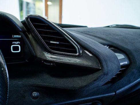 Used 2020 Ferrari 488 Pista Coupe image 51