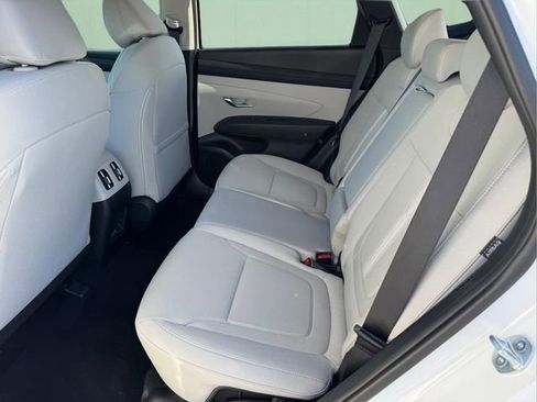 New 2026 Hyundai Tucson SEL w/ Tow & Go Package AWD/4WD image 13