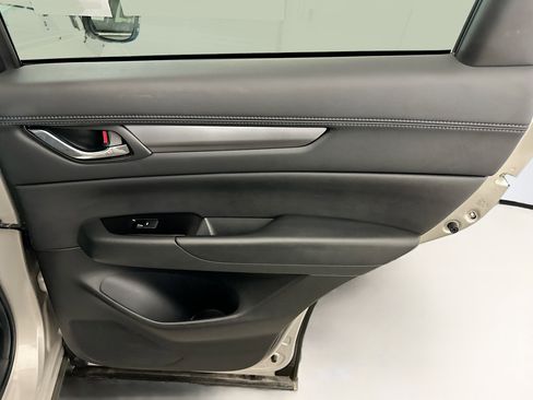 Used 2025 MAZDA CX-5 AWD 2.5 S w/ Select Package image 31