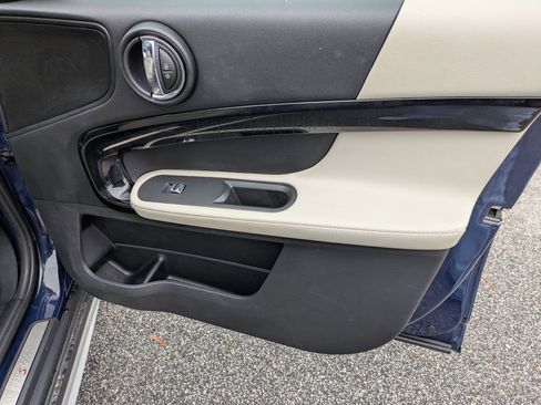 Used 2019 MINI Cooper Countryman S w/ Driver Assistance Package image 32