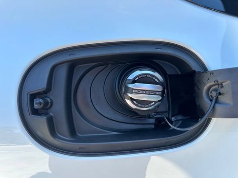 Certified 2023 Porsche Panamera RWD image 45