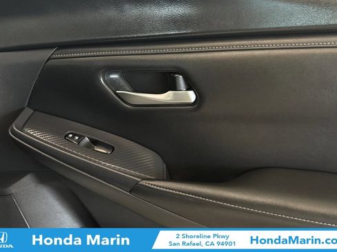 Used 2024 Nissan Sentra SV FWD image 21