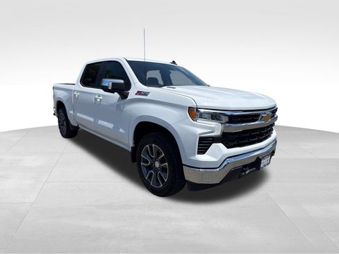 Used 2023 Chevrolet Silverado 1500 LT AWD/4WD image 7