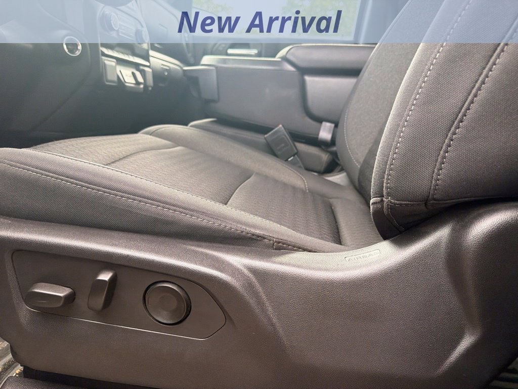 Used 2023 Chevrolet Silverado 1500 Custom AWD/4WD image 12