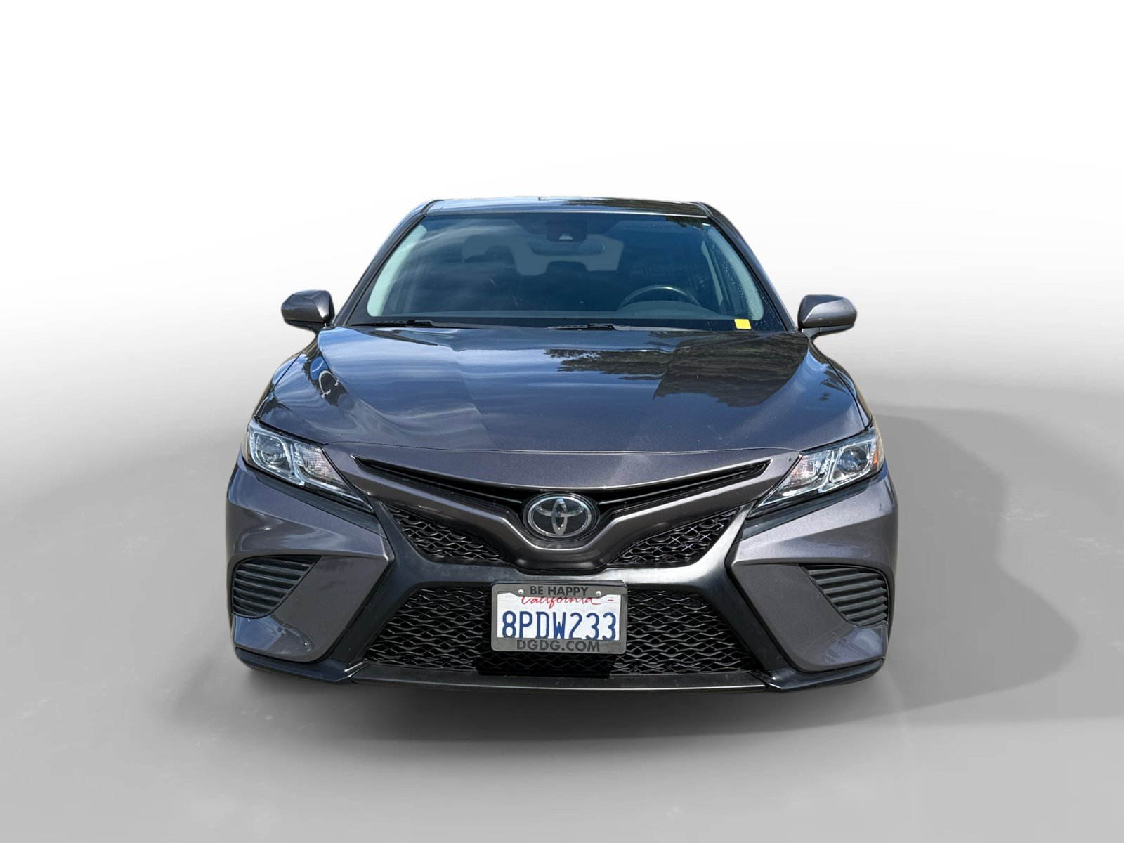 Used 2020 Toyota Camry SE FWD image 8