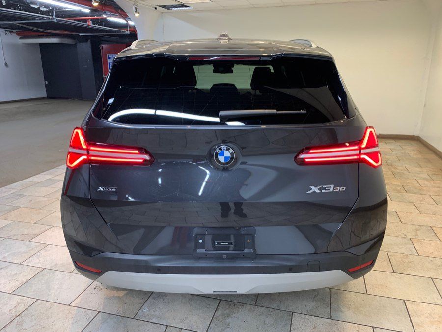 Used 2025 BMW X3 xDrive30i w/ Premium Package AWD/4WD image 6
