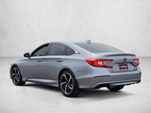 Used 2018 Honda Accord Sport image 8