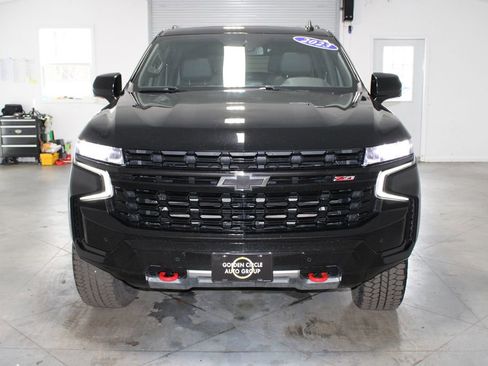 Used 2023 Chevrolet Suburban Z71 w/ Luxury Package image 57