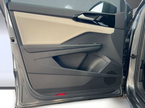 New 2026 Volkswagen Taos S image 21