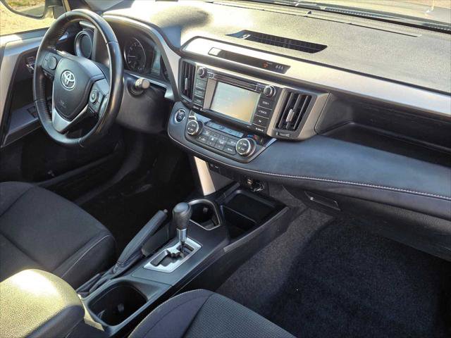Used 2018 Toyota RAV4 XLE FWD image 10