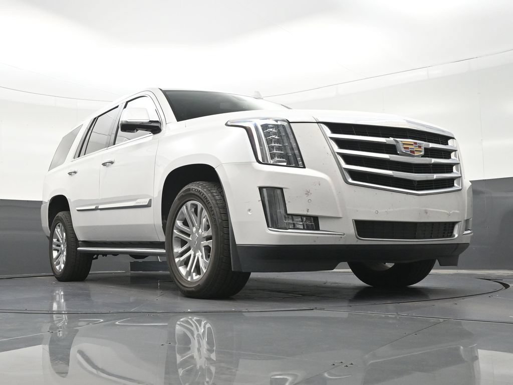 Used 2020 Cadillac Escalade 2WD image 30