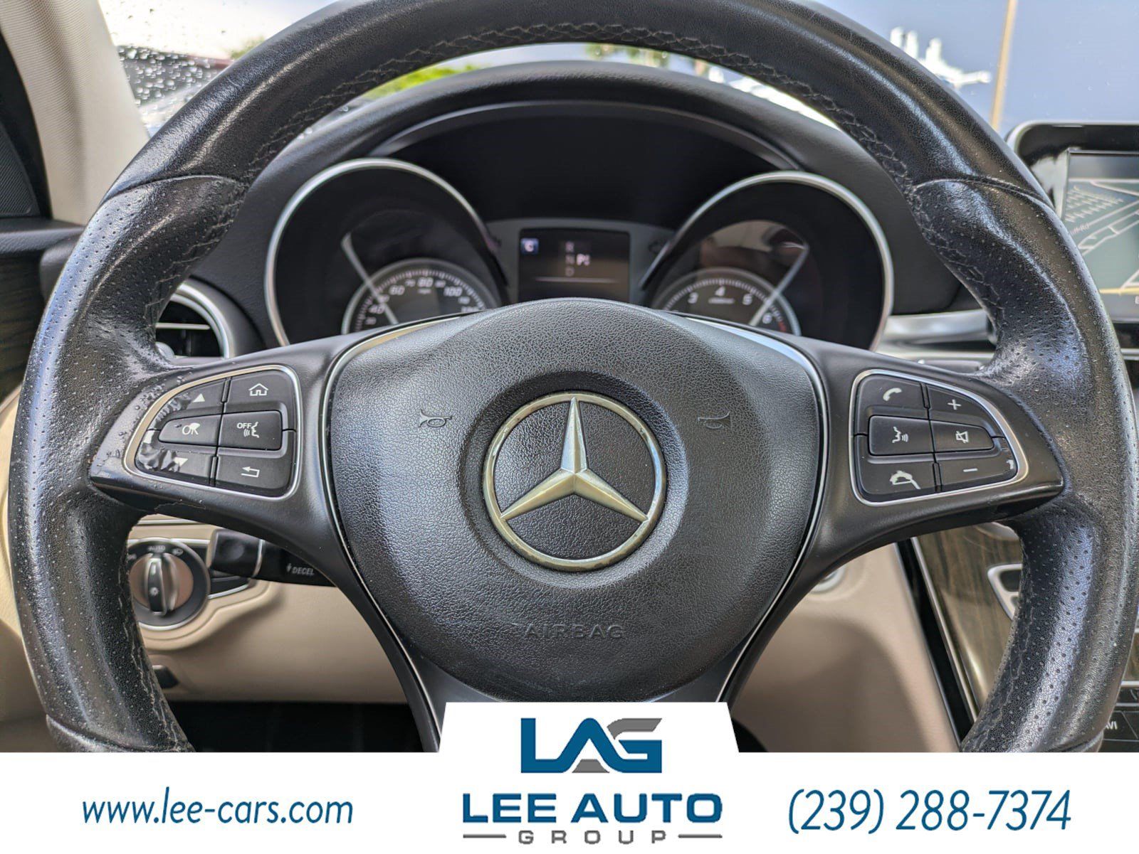 Used 2017 Mercedes-Benz C 300 Sedan image 23