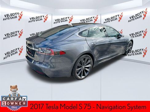 Used 2017 Tesla Model S 75 image 3