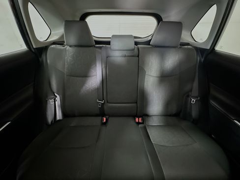 Used 2024 Toyota RAV4 XLE FWD image 30