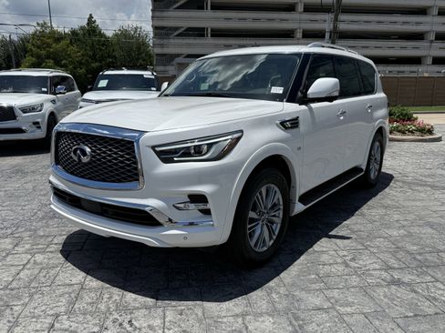 Used 2020 INFINITI QX80 Luxe w/ Proassist Package RWD image 3