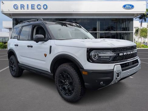 New 2026 Ford Bronco Sport Badlands w/ Sasquatch Badlands Package AWD/4WD image 1