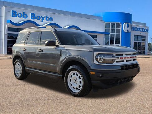 Used 2023 Ford Bronco Sport Heritage w/ Heritage Convenience Package AWD/4WD image 3